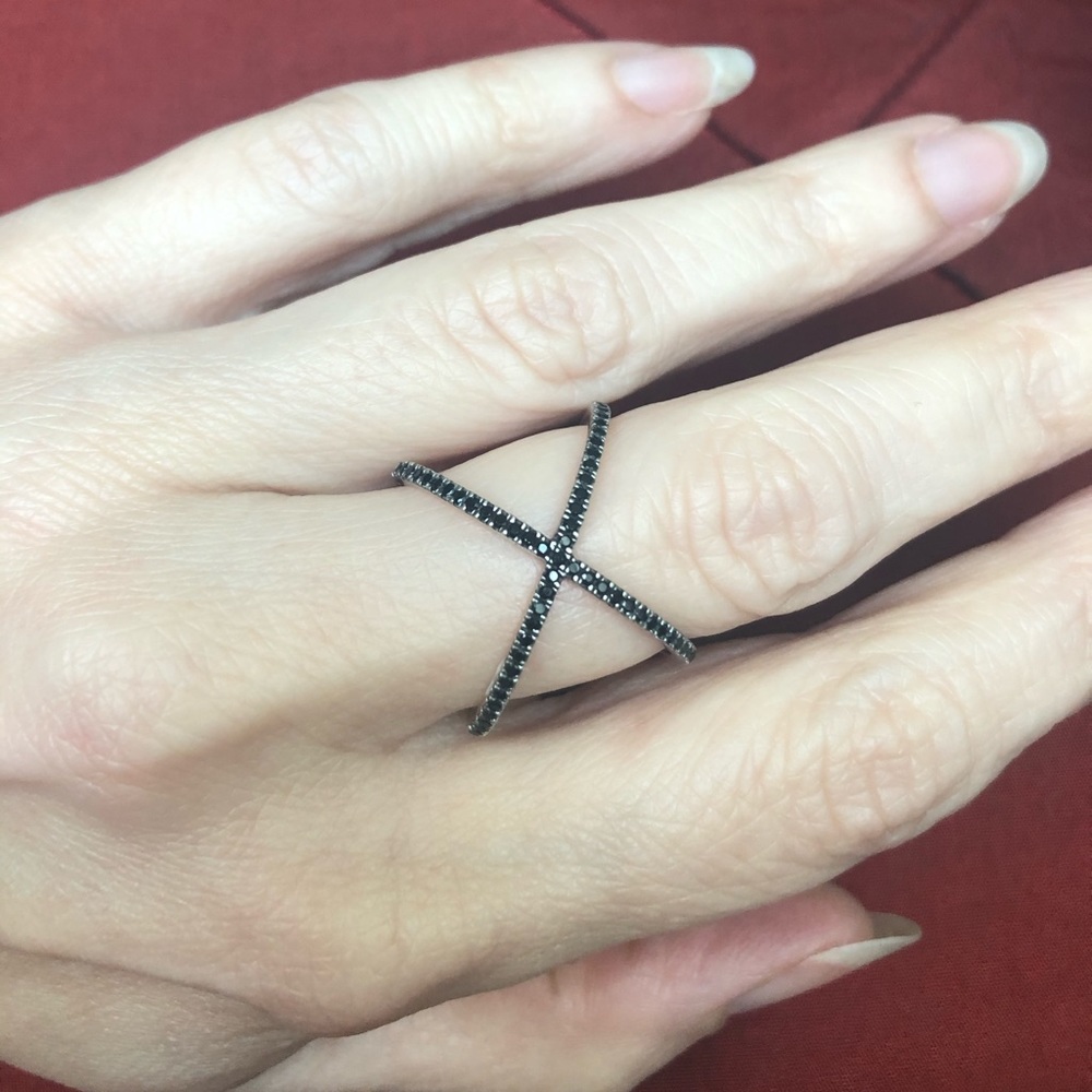 Black spinel sterling silver ring